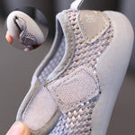 Charger l'image dans la galerie, Été Pro© | Chaussures pieds nus antidérapantes et ergonomiques pour tout-petits
